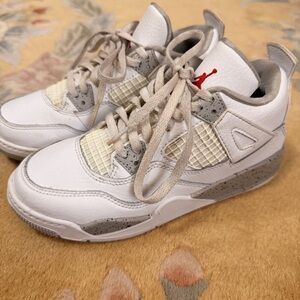 NIKE AIR JORDAN 4 RETRO SZ. 1.5Y